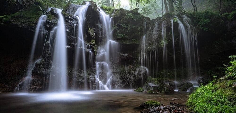 How do I design a website for a Melbourne photographer?