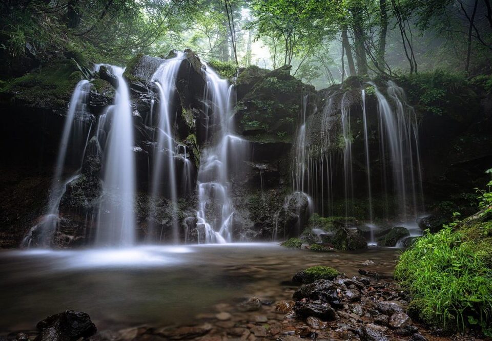 How do I design a website for a Melbourne photographer?