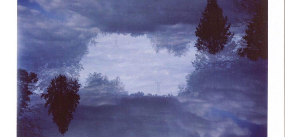 How do I design a website for a Melbourne restaurant?