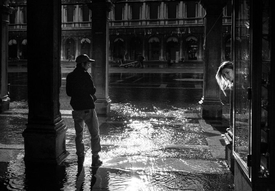 How do I design a website that appeals to Melbourne locals?