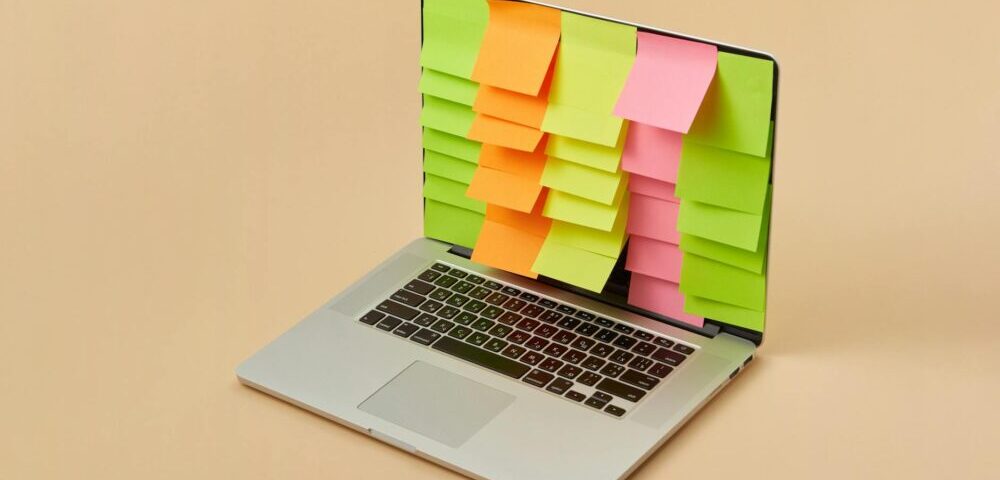 How to create a sticky navigation bar in 2026?