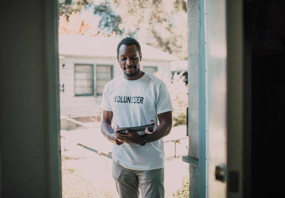 How to design a website for a nonprofit in 2026?