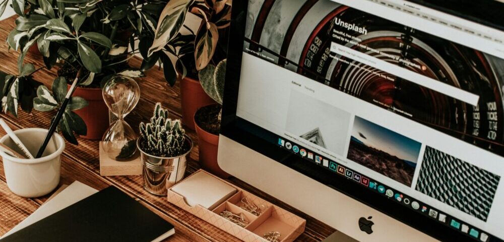 How to design a website that works offline in 2026?