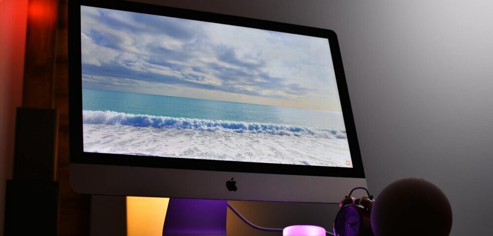 How to design for retina displays in 2026?