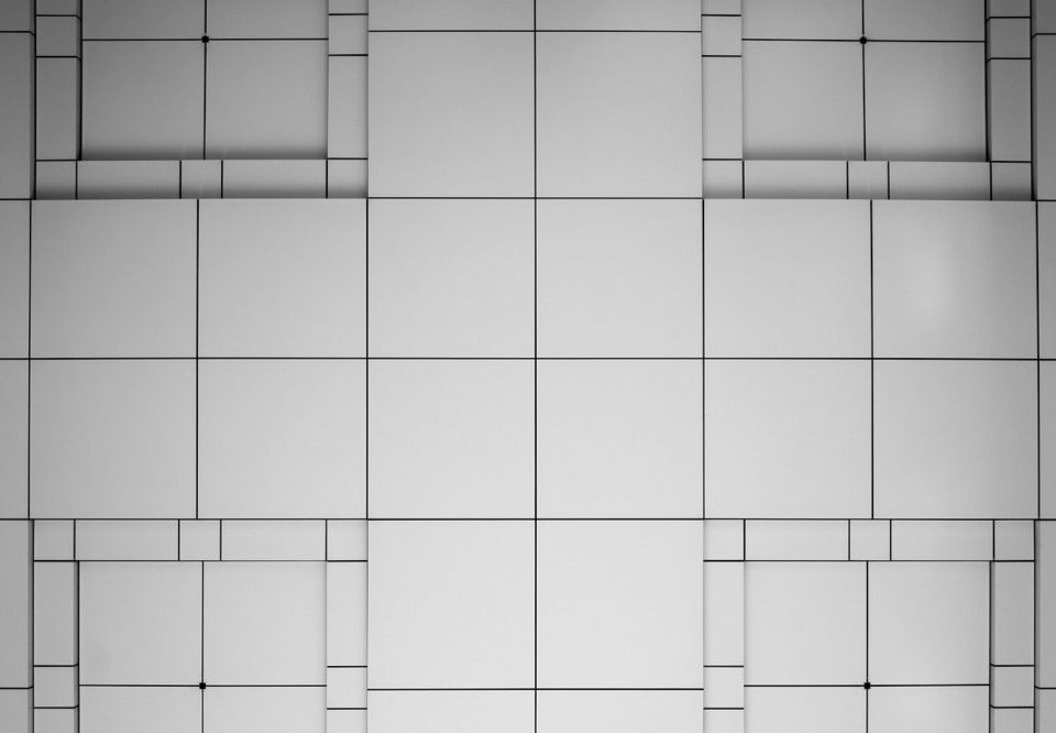 How to use CSS grid in modern web design 2026?