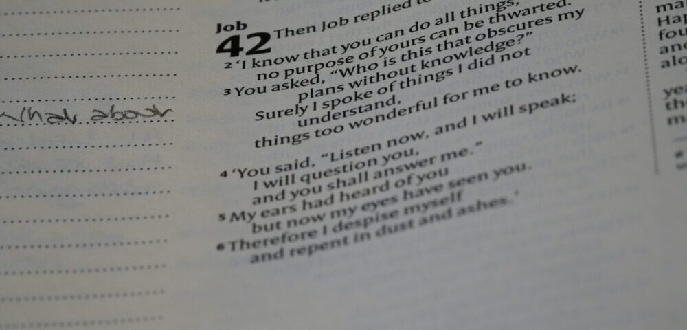 What are the best practices for error page design in 2026?