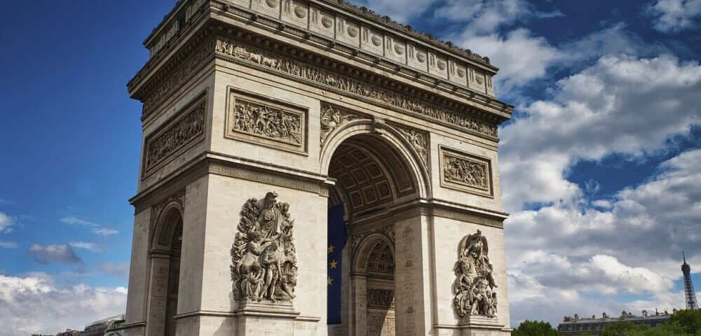 What are the SEO benefits of using AMP for Australian sites in 2026?