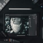What are the trends in dark mode web design?