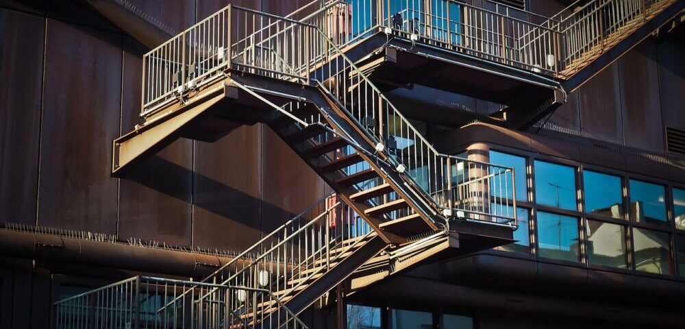 What is the importance of site structure for SEO in Melbourne?